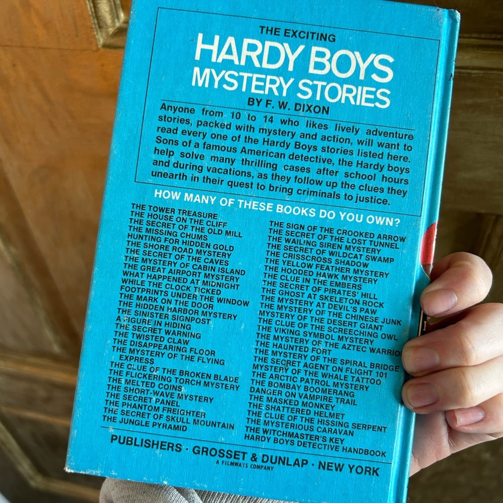 Vintage Hardy Boys book - Picture 2 of 4